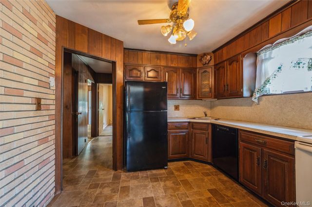 288 Semton Boulevard, Franklin Square, NY 11010