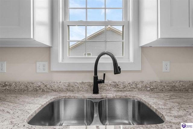 505 Ashwood Avenue, Elizabethtown, KY 42701