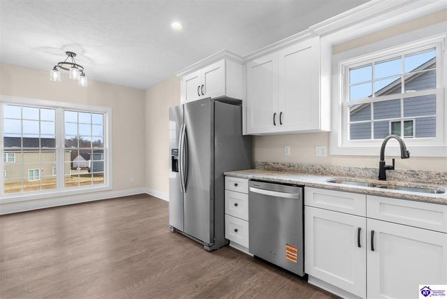 505 Ashwood Avenue, Elizabethtown, KY 42701