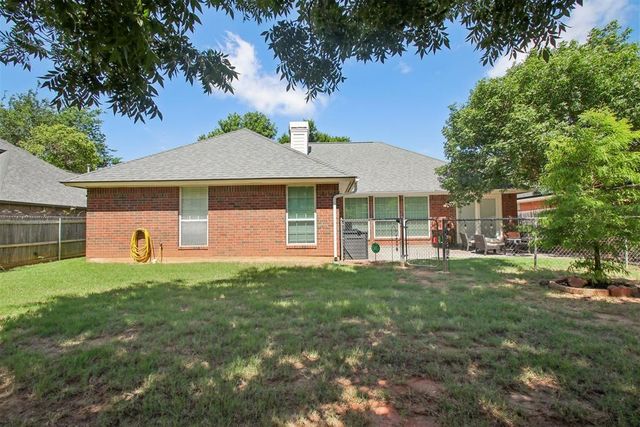 1721 Cliffside Court, Norman, OK 73072