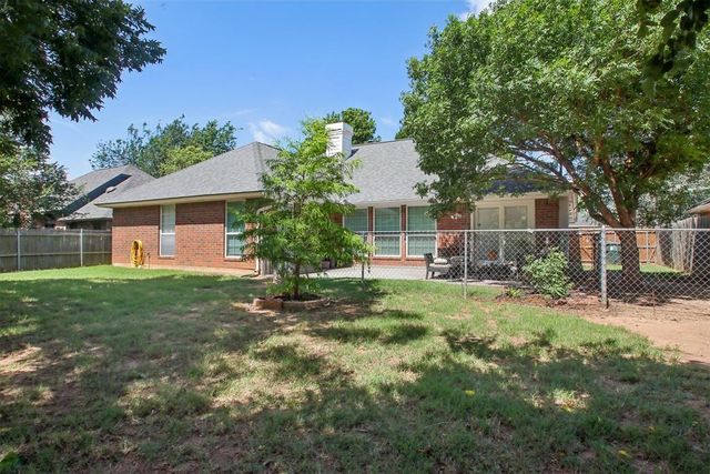 1721 Cliffside Court, Norman, OK 73072