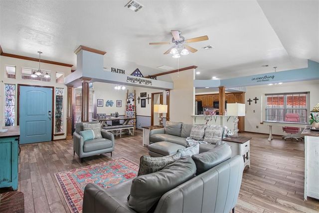 1721 Cliffside Court, Norman, OK 73072