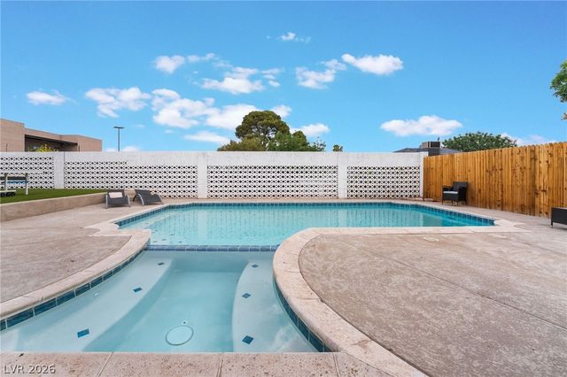 3992 Chinchilla Avenue, Las Vegas, NV 89121