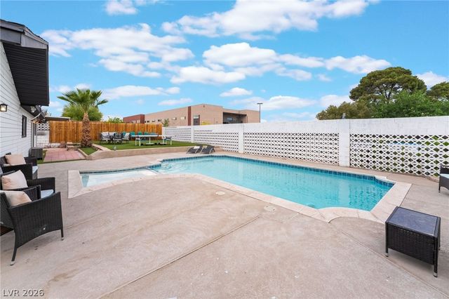 3992 Chinchilla Avenue, Las Vegas, NV 89121