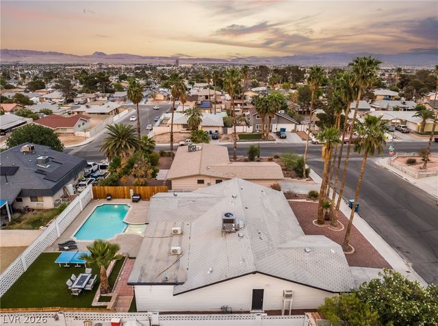 3992 Chinchilla Avenue, Las Vegas, NV 89121