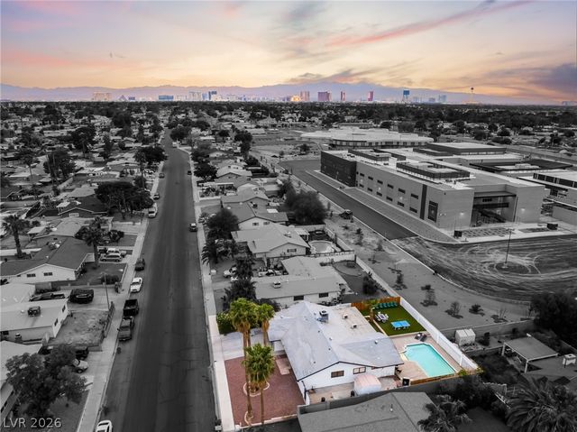 3992 Chinchilla Avenue, Las Vegas, NV 89121