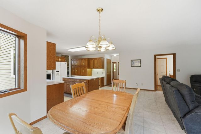 2320 40th Street N, Sartell, MN 56377