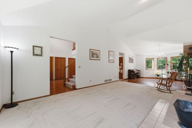 2320 40th Street N, Sartell, MN 56377