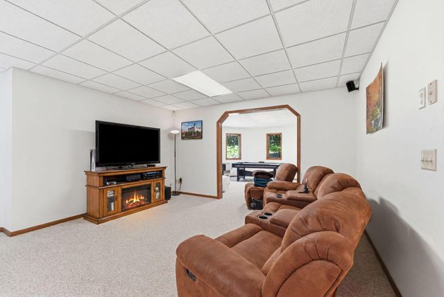 2320 40th Street N, Sartell, MN 56377