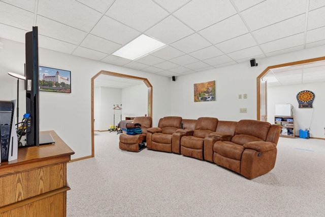 2320 40th Street N, Sartell, MN 56377
