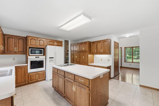 2320 40th Street N, Sartell, MN 56377