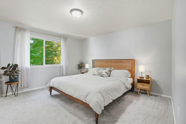 8812 N K Ct, Spokane, WA 99208