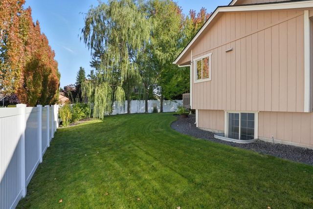 8812 N K Ct, Spokane, WA 99208