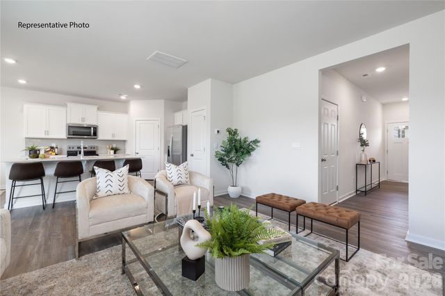 298 Mary Locke Way, Statesville, NC 28677