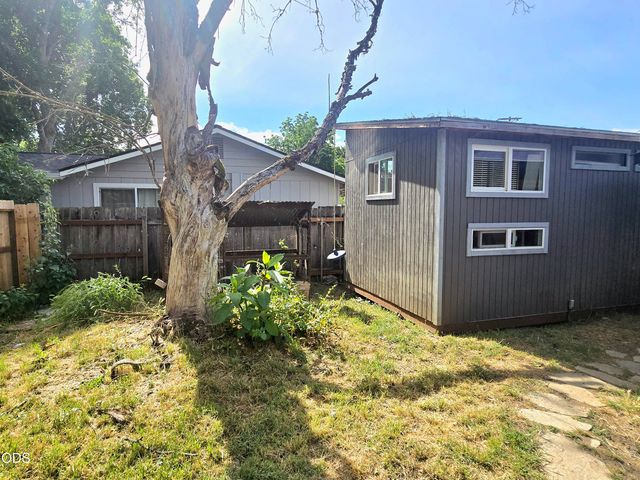 1133 SW Ballinger Drive, Grants Pass, OR 97526