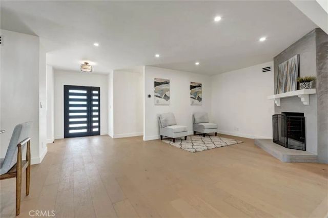 7746 Sunnybrae, Los Angeles, CA 91306