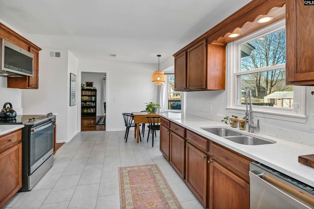 703 Cedar Field Lane, West Columbia, SC 29170