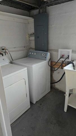 11926 S La Salle Street, Chicago, IL 60628