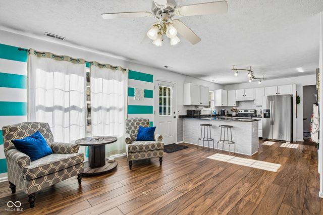 14910 Oak Road, Carmel, IN 46033