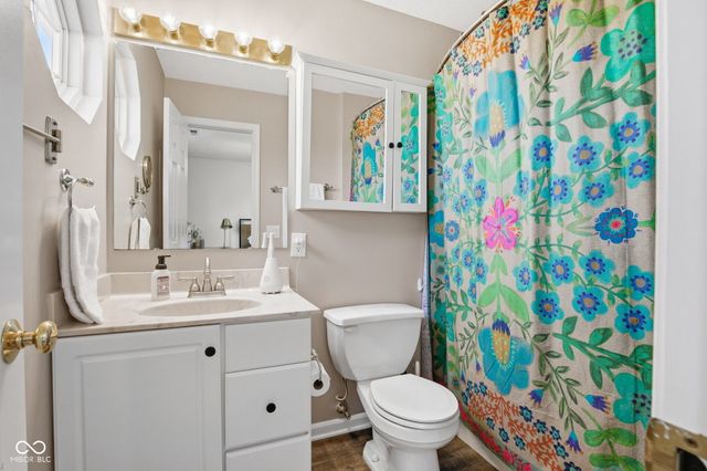 14910 Oak Road, Carmel, IN 46033