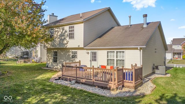 14910 Oak Road, Carmel, IN 46033