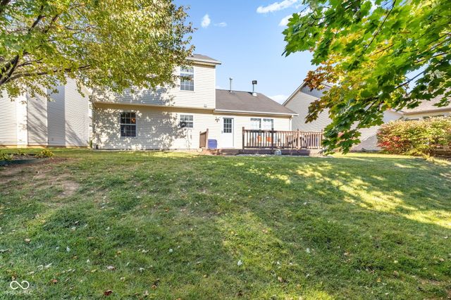 14910 Oak Road, Carmel, IN 46033