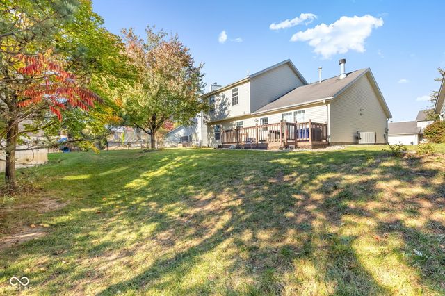 14910 Oak Road, Carmel, IN 46033