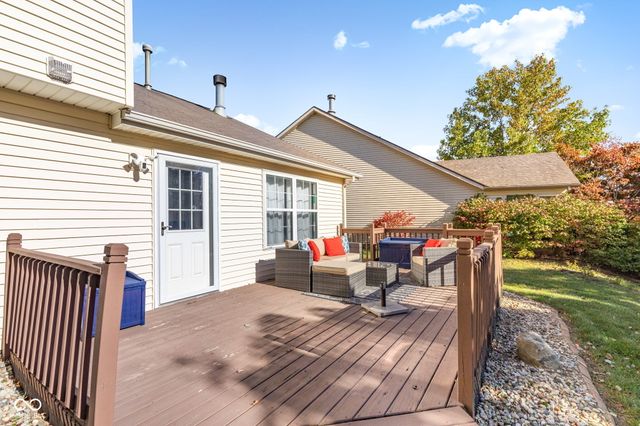 14910 Oak Road, Carmel, IN 46033