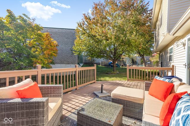 14910 Oak Road, Carmel, IN 46033