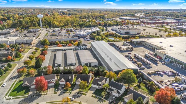 14910 Oak Road, Carmel, IN 46033