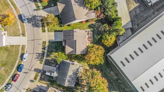 14910 Oak Road, Carmel, IN 46033