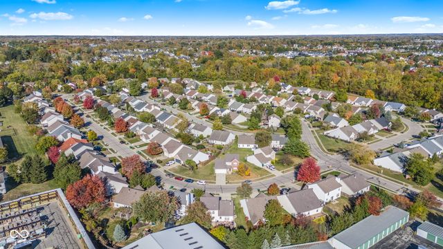 14910 Oak Road, Carmel, IN 46033