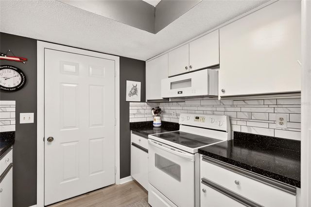 10190 SE 178TH STREET, Summerfield, FL 34491