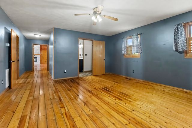 12297 Tom Arnold Drive N, Omaha, AR 72662