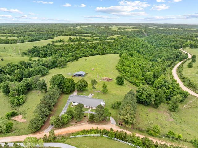 12297 Tom Arnold Drive N, Omaha, AR 72662