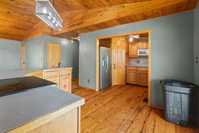 12297 Tom Arnold Drive N, Omaha, AR 72662