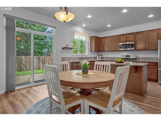 34075 Se STURGEON St, Scappoose, OR 97056