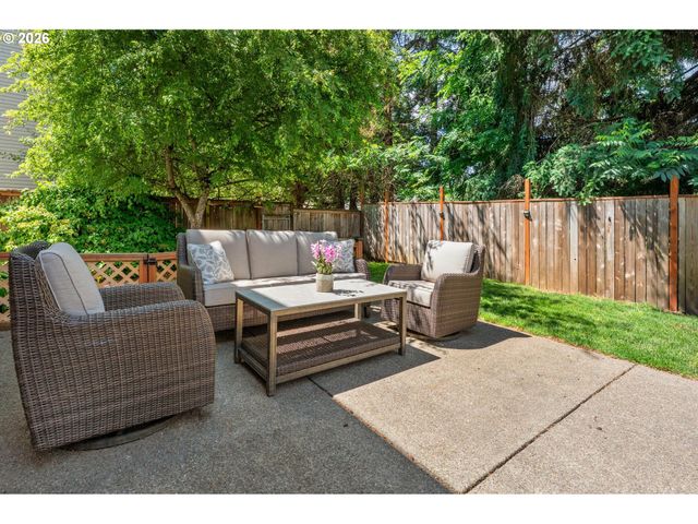 34075 Se STURGEON St, Scappoose, OR 97056