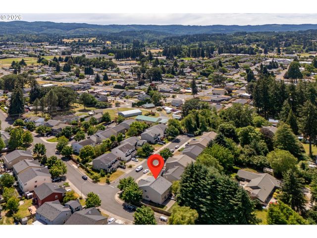 34075 Se STURGEON St, Scappoose, OR 97056