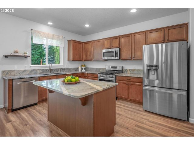 34075 Se STURGEON St, Scappoose, OR 97056