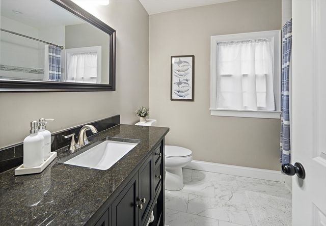 45 Circuit Rd, Dedham, MA 02026