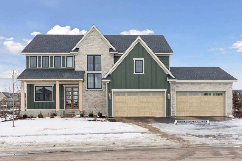 10324 Peony Lane N, Maple Grove, MN 55311