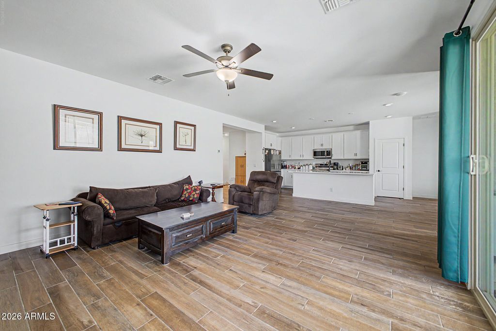 23408 W FLORENCE Avenue, Buckeye, AZ 85326 — photo 5