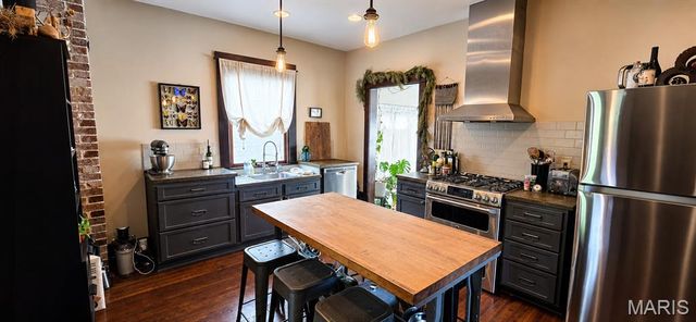 1600 Koch Road, O'fallon, MO 63366