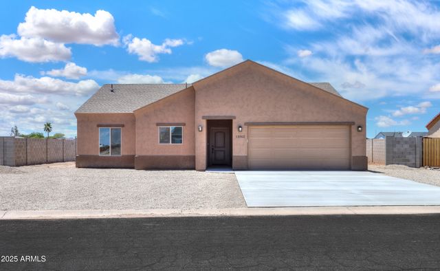 13562 S HUNTINGTON Road, Arizona City, AZ 85123