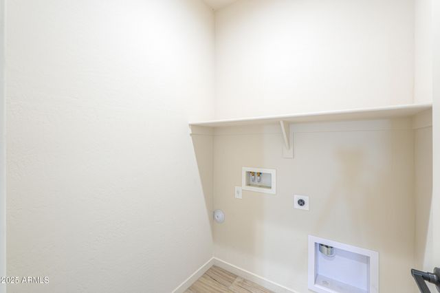 13562 S HUNTINGTON Road, Arizona City, AZ 85123