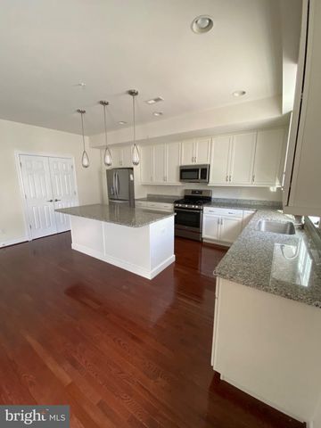 310 E BARNARD ST, West Chester, PA 19382