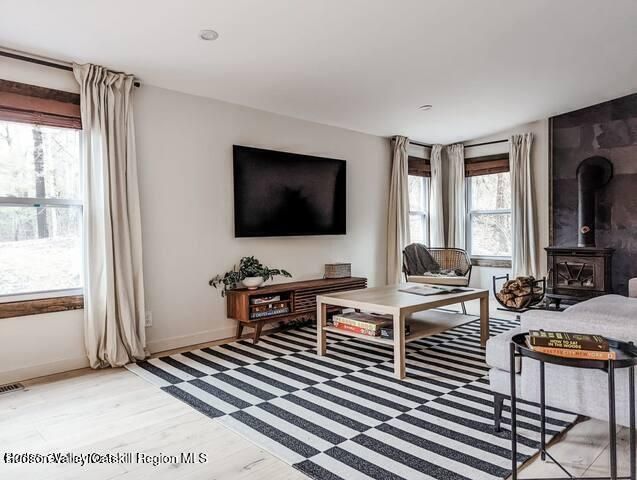 690 Green Lake Road, Athens, NY 12015