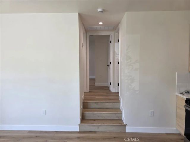 17103 Kingsbury 1/2, Granada Hills, CA 91344