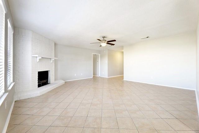 1214 Doonesbury DR, Austin, TX 78758